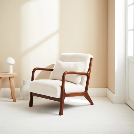 Fauteuil scandinave bois d'hévéa teinté noyer clair et bouclette